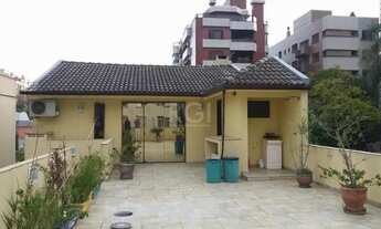 Imagem 2: Casa para Venda - 300m², 5 dormitórios, sendo 1 suites, Bela Vista