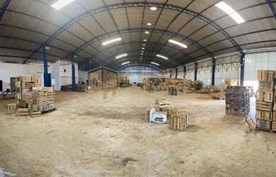 Imagem 2: Barração Beira Rodovia, ao Lado LEB