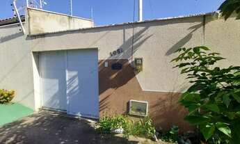 Imagem: Casa com 2 quartos para alugar na Barra