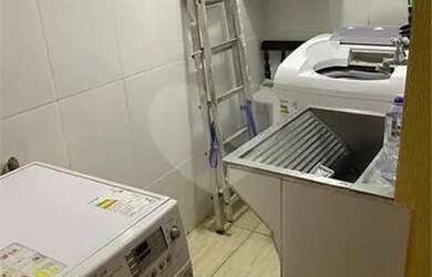 Imagem 7: São Paulo - Casa Padrão - PINHEIROS