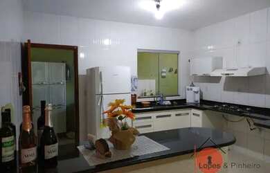 Imagem 6: Casa com 3 quartos - Bairro Jardim Presidente em Goiânia