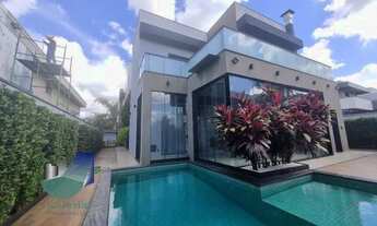 Imagem: Casa de Condomínio com 5 suítes para alugar