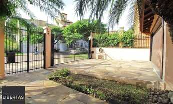 Imagem 3: Casa para Comprar com 4 dormitórios, uma suíte e 4 vagas no Bairro Chácara das Pedras