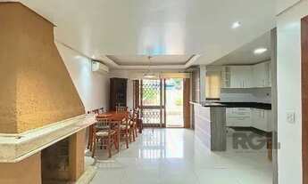 Imagem 6: Casa em Porto Alegre, no bairro Hípica, com 3 dormitório(s), e 3 banheiros, à venda