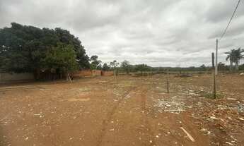 Imagem 2: LOTE NA BICA DO D.E.R. - PLANALTINA/DF