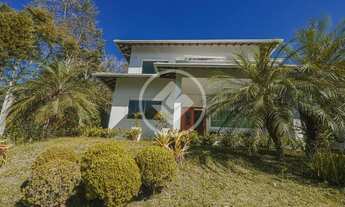 Imagem 2: Casa de alto padrão com 4 quartos e 464m² por R$1.670.000,00 - Quebra Frascos - Teresópoli