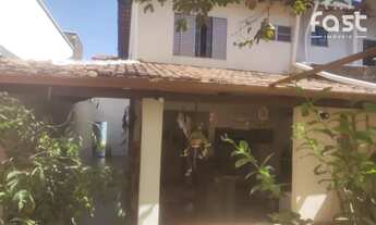 Imagem: Sobrado para venda tem 198 metros quadrados