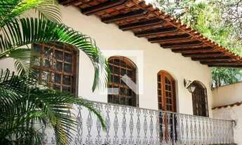 Imagem 4: Casa à Venda - Coração de Jesus, 3 Quartos, 310 m2