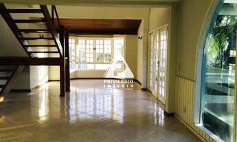 Imagem 5: Casa Triplex em Condomínio