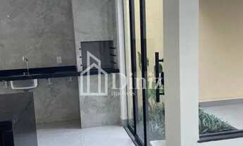 Imagem 7: Casa para venda tem 110 metros quadrados com 3 quartos sendo 1 suíte no bairro Campos do J