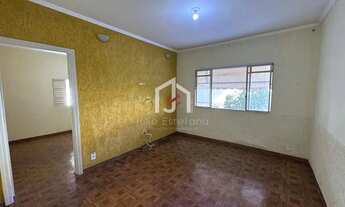 Imagem 5: Casa com 4 dormitórios sendo 1 suíte no bairro Vila Marly em Taubaté