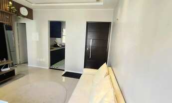 Imagem 4: Apartamento com Reforma Completa e Piso em Porcelanato