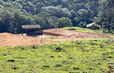 Imagem 2: Viva o interior com conforto, natureza e liberdade Lote 500m² em Ibiúna-SP