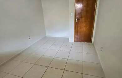 Imagem 2: Ocean vende: Itaipuaçu, apartamento térreo, 2 quartos, varanda, banheiro, área de serviço