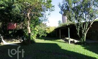 Imagem: Casa à venda em Centro com 100 m², 3 quartos