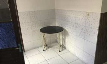 Imagem 4: Casa, kitnet, uefs, feira VI, universidade, universitário