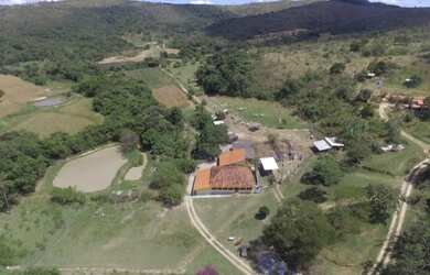 Imagem: Fazenda 84 ha toda margeada por nascentes