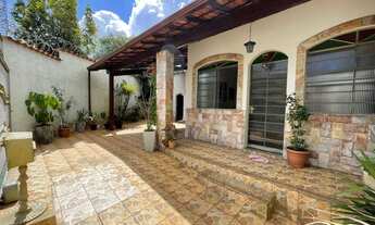 Imagem: Casa para venda possui 100 metros quadrados