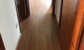 Imagem 2: Apartamento para venda com 147 metros quadrados com 4 quartos