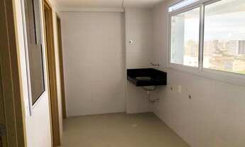 Imagem 8: Apartamento para venda possui 225 metros quadrados com 4 quartos em Jatiúca - Maceió