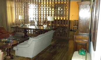 Imagem 2: APARTAMENTO ESPETACULAR EM COPACABANA, POSTO 4, COM 330 m2, 2 VAGAS E VAGA PARA VISITANTES