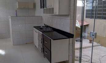 Imagem 3: Casa para venda possui 211 metros quadrados com 4 quartos em Atuba - Colombo - PR