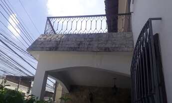 Imagem 3: Casa para venda possui 100 metros quadrados com 4 quartos em Centro - Nilópolis - RJ