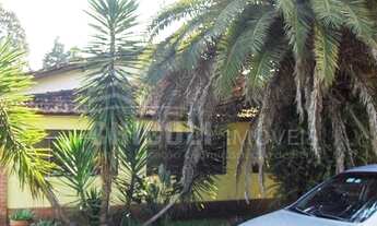 Imagem 2: Casa Térrea com Área de Churrasqueira