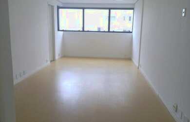 Imagem 6: SALA COMERCIAL DE 30 M² AO LADO DO METRO