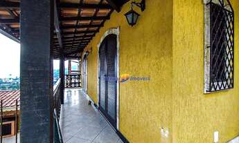 Imagem: Casa com 4 dormitórios à venda, 135 m²