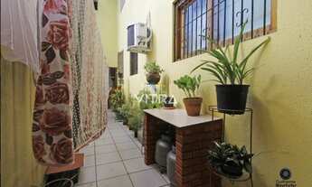 Imagem 4: Casa para venda tem 165 metros quadrados com 3 quartos em Teresópolis - Porto Alegre - RS