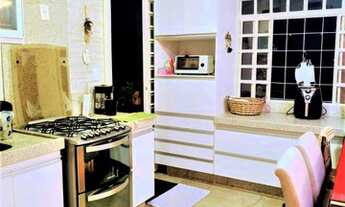 Imagem 6: Casa para venda com 130 metros quadrados com 3 quartos em Buritis - Belo Horizonte - MG