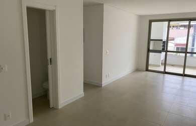 Imagem 3: Apartamento para venda com 120 metros quadrados com 3 quartos.