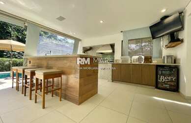 Imagem 6: Casa para venda tem 310 metros quadrados com 5 quartos em Riviera - Bertioga - SP