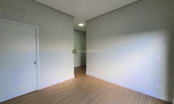 Imagem 5: Linda Casa à venda no Condomínio Engenho Velho com 3 suítes, Piscina e Finíssimo Acabament