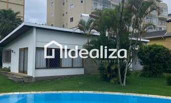 Imagem 1: Casa para Venda em Teresópolis, Jardim Cascata, 3 dormitórios, 1 suíte, 2 banheiros, 4 vag