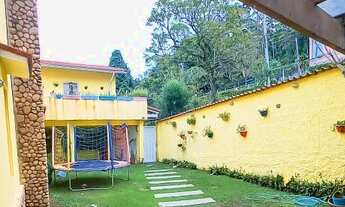 Imagem 2: Casa em dois pavimentos, entrada e saída pela BR 040