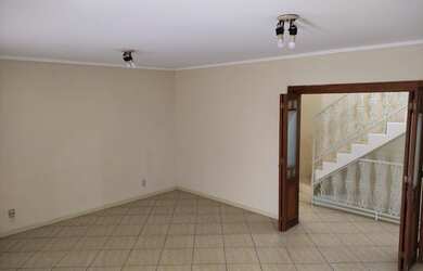 Imagem 6: Casa para venda tem 293 metros quadrados com 3 quartos em Vila João Pessoa - Porto Alegre