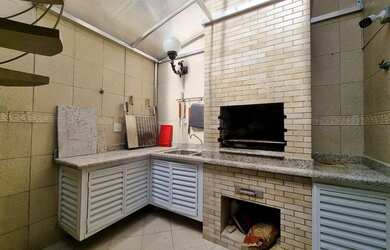 Imagem 6: Casa para Venda em Santos, Gonzaga, 3 dormitórios, 3 suítes, 5 banheiros, 2 vagas