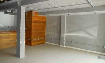 Imagem 4: EM FRENTE AO METRO JARDIM OCEANICO