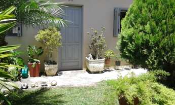 Imagem: Porto Alegre - Casa Padrão - Ponta Grossa