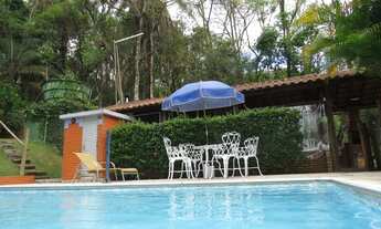 Imagem: Linda casa de madeira no Veredas das Geraes