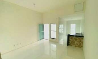 Imagem 5: OPORTUNIDADE IMPERDÍVEL de Casa nova no ancuri com três quartos