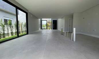 Imagem 6: Casa em condomínio térrea de 4 suítes de altíssimo padrão!