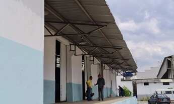 Imagem 5: Penha alugo galpao 1500m2 docado