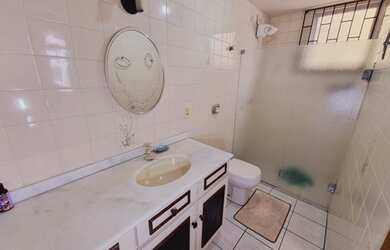 Imagem 3: Estreito apto na Rua Araci Vaz Callado