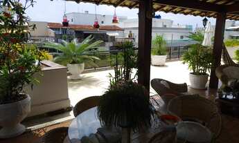 Imagem 3: Cobertura para venda tem 400 metros quadrados com 5 quartos