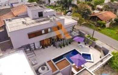 Imagem 2: Casa mobiliada à venda no condomínio Aruã