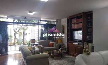 Imagem: Casa para venda tem 250 metros quadrados