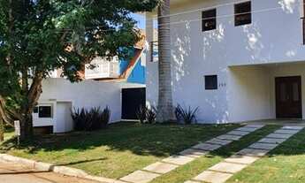 Imagem: Linda da casa no coração da Granja Viana!